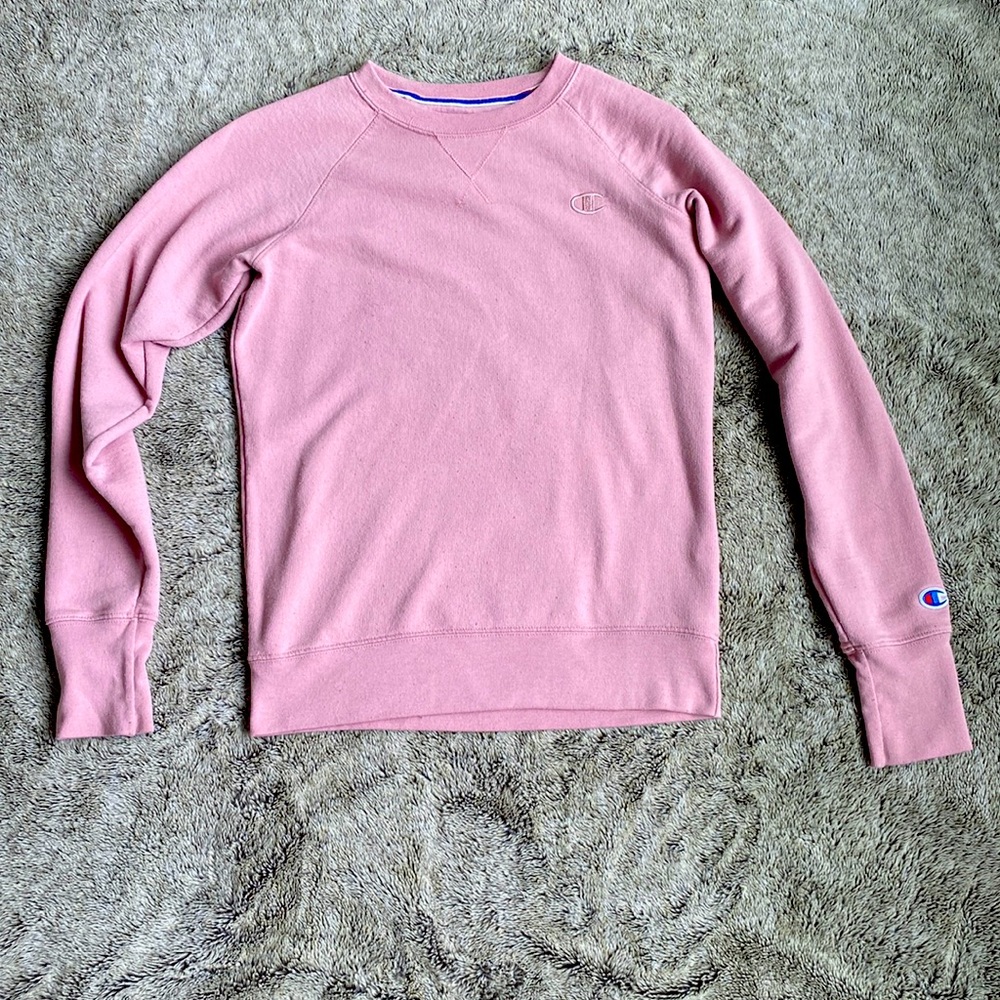Women’s Pink Champion crewneck (xs)